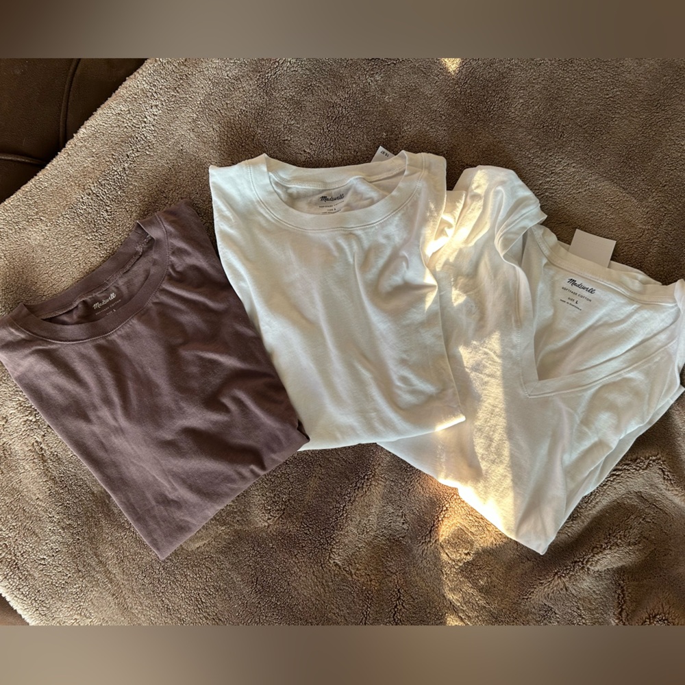 Bundle of Three Madewell T-Shirts in White and Brown